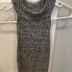 Pacsun- knitted gray/black halter top, size L